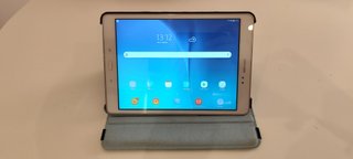 Samsung Tab A SM-T550 16GB Blanca