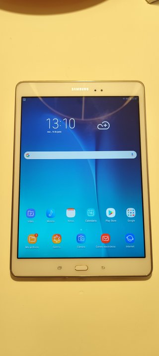 Samsung Tab A SM-T550 16GB Blanca