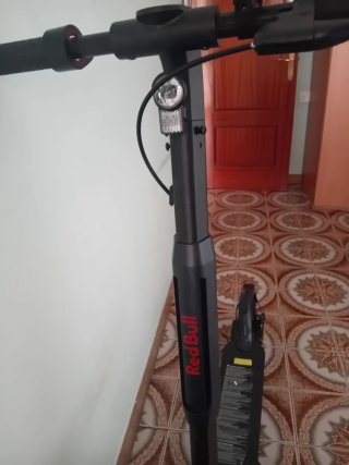 Patinete Eléctrico Negro