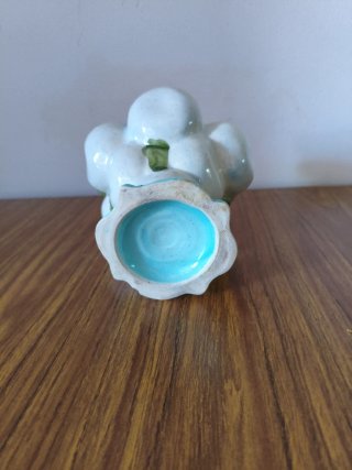 Botijo Manises blanco con asa azul
