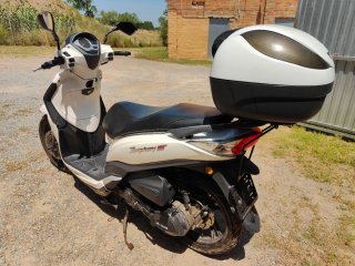 Moto SYM Symphony 125cc Blanca Dada de baja!