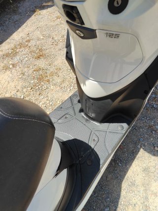 Moto SYM Symphony 125cc Blanca Dada de baja!
