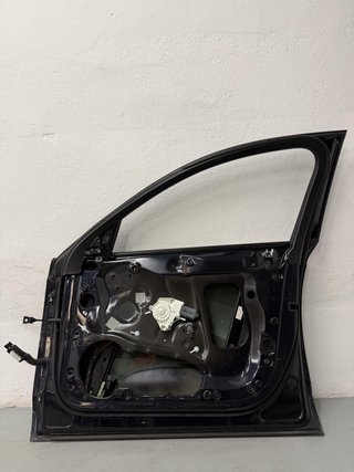 Puerta delantera derecha Audi A6 2014-2018 4G0831052