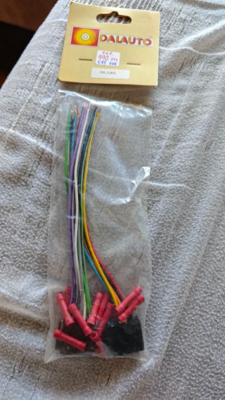 Conector Cableado ISO Universal Radio Coche - NUEV