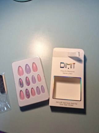 Kit de Uñas Press On Estrellas y Pegamento Uñas