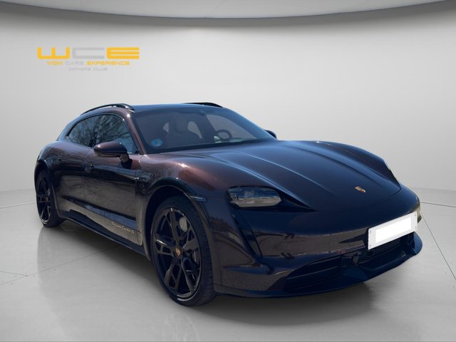 Porsche Taycan Turbo S Cross Turismo