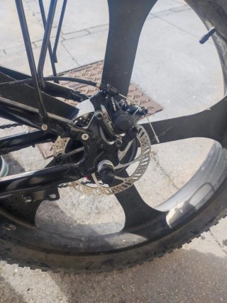 Bicicleta eléctrica plegable fat bike