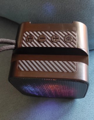 Altavoz Cube Portátil LED RGB