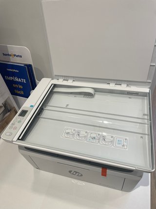 Stampante multifunzione HP LaserJet MFP M140w