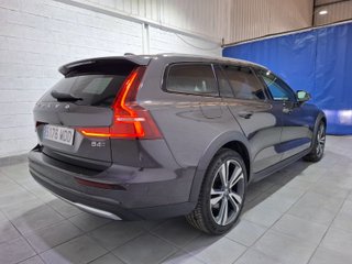 Volvo V60 Cross Country 2.0 B4 (D) AWD Cross Country Core Auto