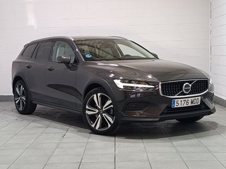 Volvo V60 Cross Country 2.0 B4 (D) AWD Cross Country Core Auto