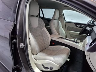 Volvo V60 Cross Country 2.0 B4 (D) AWD Cross Country Core Auto