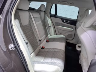 Volvo V60 Cross Country 2.0 B4 (D) AWD Cross Country Core Auto