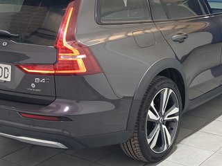 Volvo V60 Cross Country 2.0 B4 (D) AWD Cross Country Core Auto