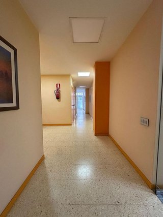Local comercial en venta en Montesa en Esplugues de Llobregat