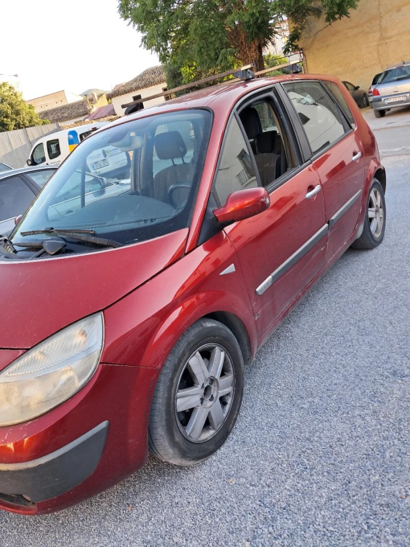 Renault Scenic 2004 - foto 1