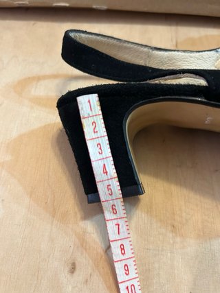Zapatos negros abiertos talla 35