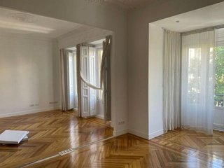 Oficina en alquiler en Castellana en Madrid