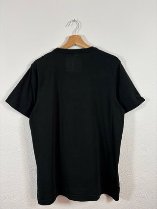 Camiseta G-Star RAW Negra y Morada