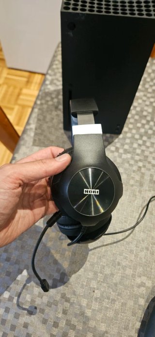 Xbox Series X Consola Negra + Mando y Auriculares