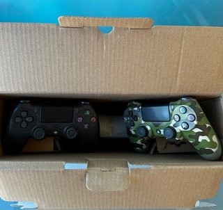 Console PS4 Slim 1TB + 2 Controller + Scatola