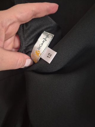 Vestido negro con brillos