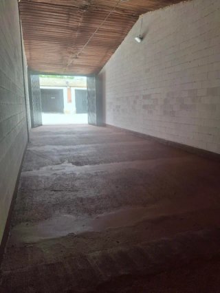 ALQUILER DE NAVE O ALMACÉN