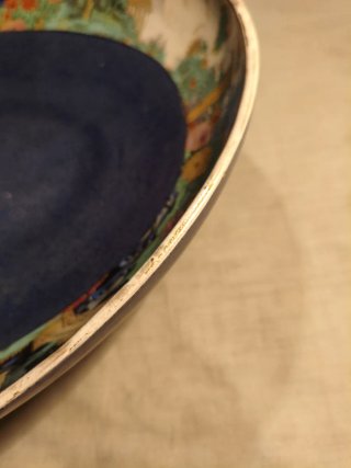 Fuente de porcelana inglesa antigua