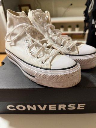 Converse plataforma altas beige/blancas