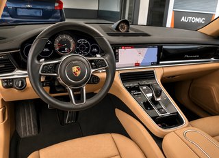 Porsche Panamera 4 E-Hybrid Sport Turismo