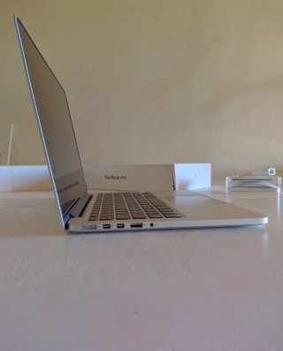 MacBook Pro A1502 (2015)