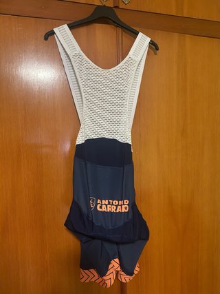 Equipación Ciclismo Antonio Carraro Naranja