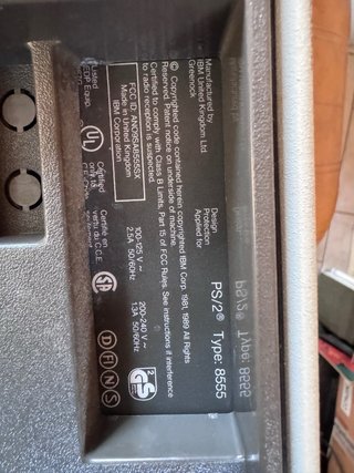 IBM PS/2 8555 Computer Beige 55 sx