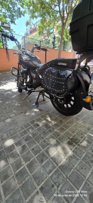 Keeway Superlight 125cc Custom Negra
