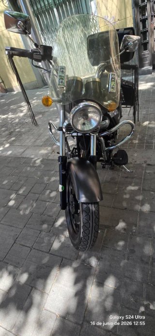 Keeway Superlight 125cc Custom Negra