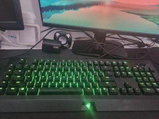 Teclado Razer BlackWidow Chroma V2
