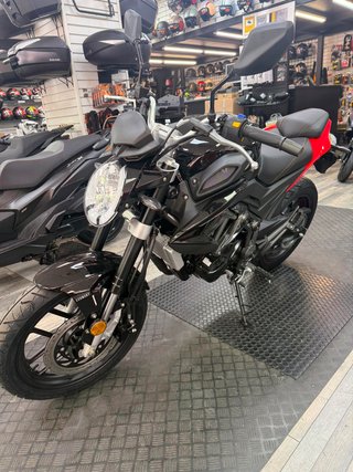 LEONART PULSE 125 RED EDITION