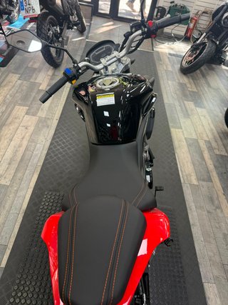 LEONART PULSE 125 RED EDITION
