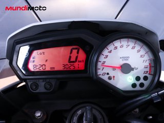 YAMAHA FZ8