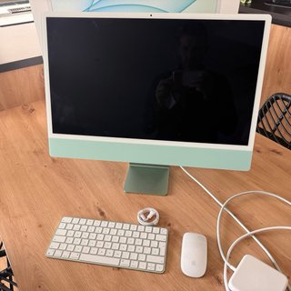 Apple iMac 24 M1 256GB SSD 8GB RAM
