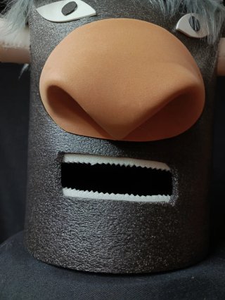 Cabezudo Toro Pelo Gris
