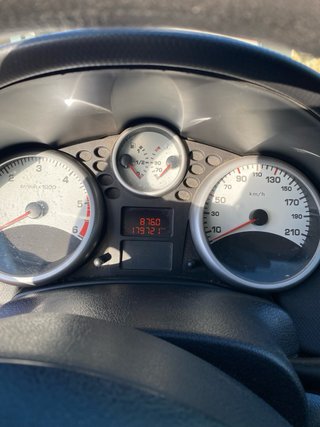 Peugeot 207 1.4 hdi