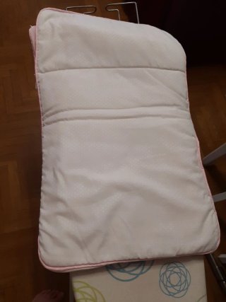 Saco para bebé rosa y blanco