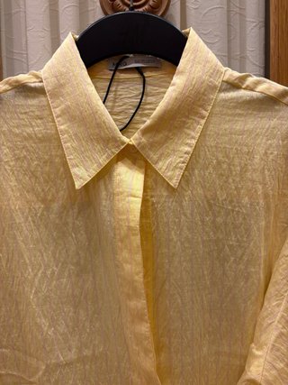 Camisa de Mango Amarilla Sin estrenar