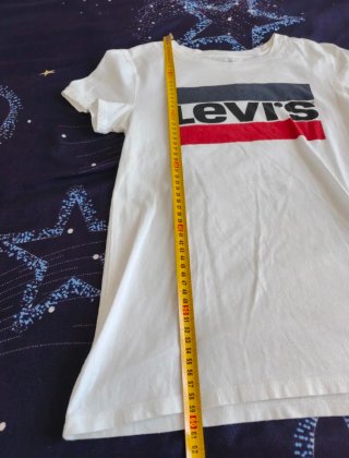 Camiseta Levi's Blanca Logo Rojo Negro