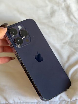 iPhone 14 Pro Morado