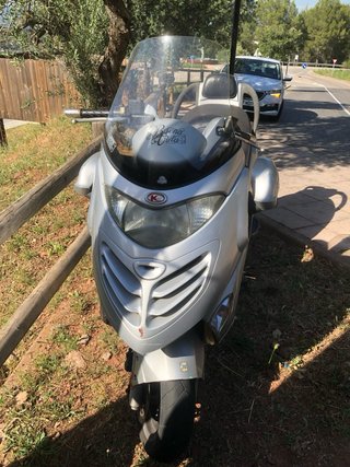Kymco Grand Dink 125 averiada