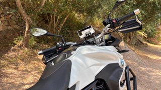 BMW F700GS 2015 ABS + 3 Maletas BMW + Puños Calefa