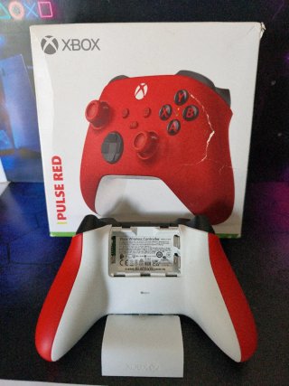 Mando Xbox Series X|S Pulse Red