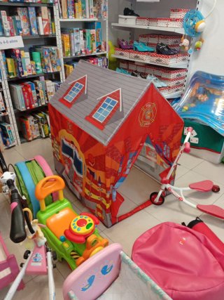 Casita de bomberos para niños